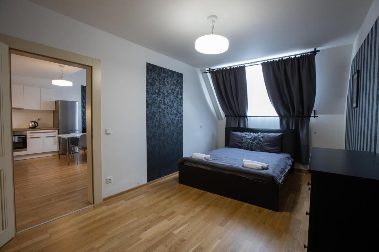 Riverside Spirit Praga Exterior foto
